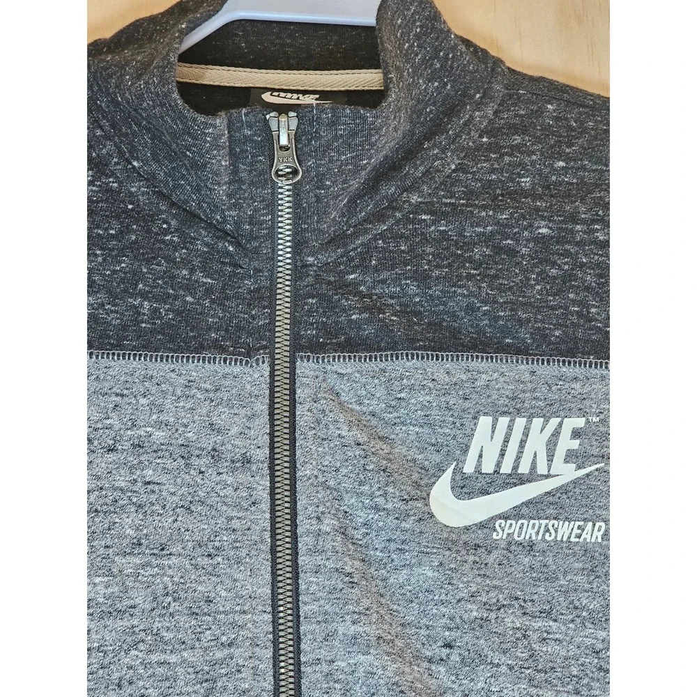 Nike Sportswear Gym Vintage Full Zip Jacket Grey Heather AR3790-010 Mens Medium